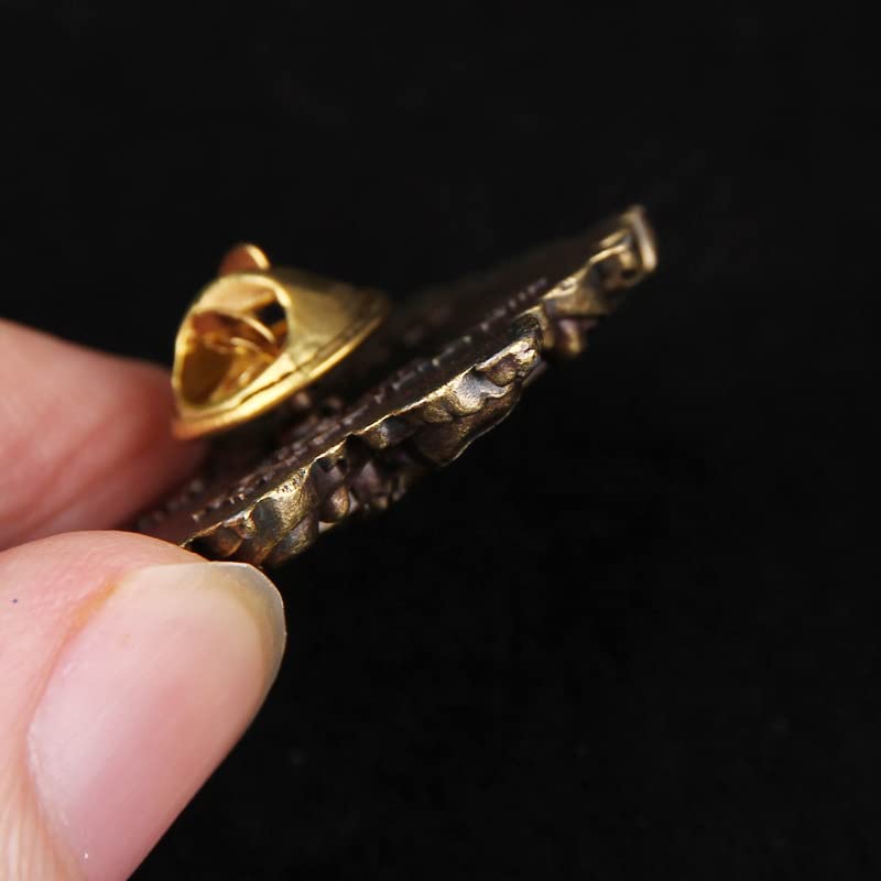 MAYCREATE Cosplay Gryffindor Badge Made with Zinc Alloy Brooch for Halloween Costume Accessory,Boy & Girl,Kids Gift Toy MAYCREATE Cosplay Gryffindor Badge Made with Zinc Alloy Brooch for Halloween Costume Accessory,Boy & Girl,Kids Gift Toy